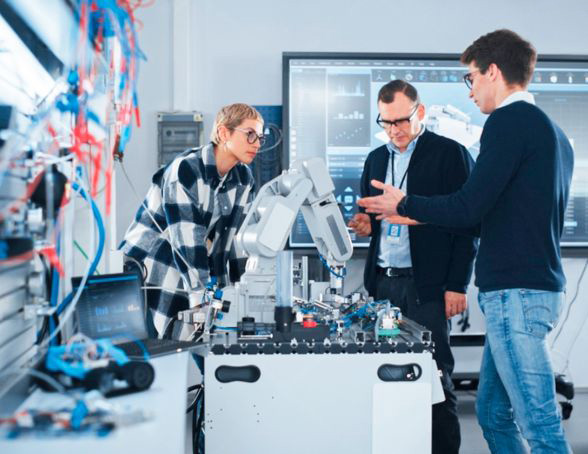 Наш простір